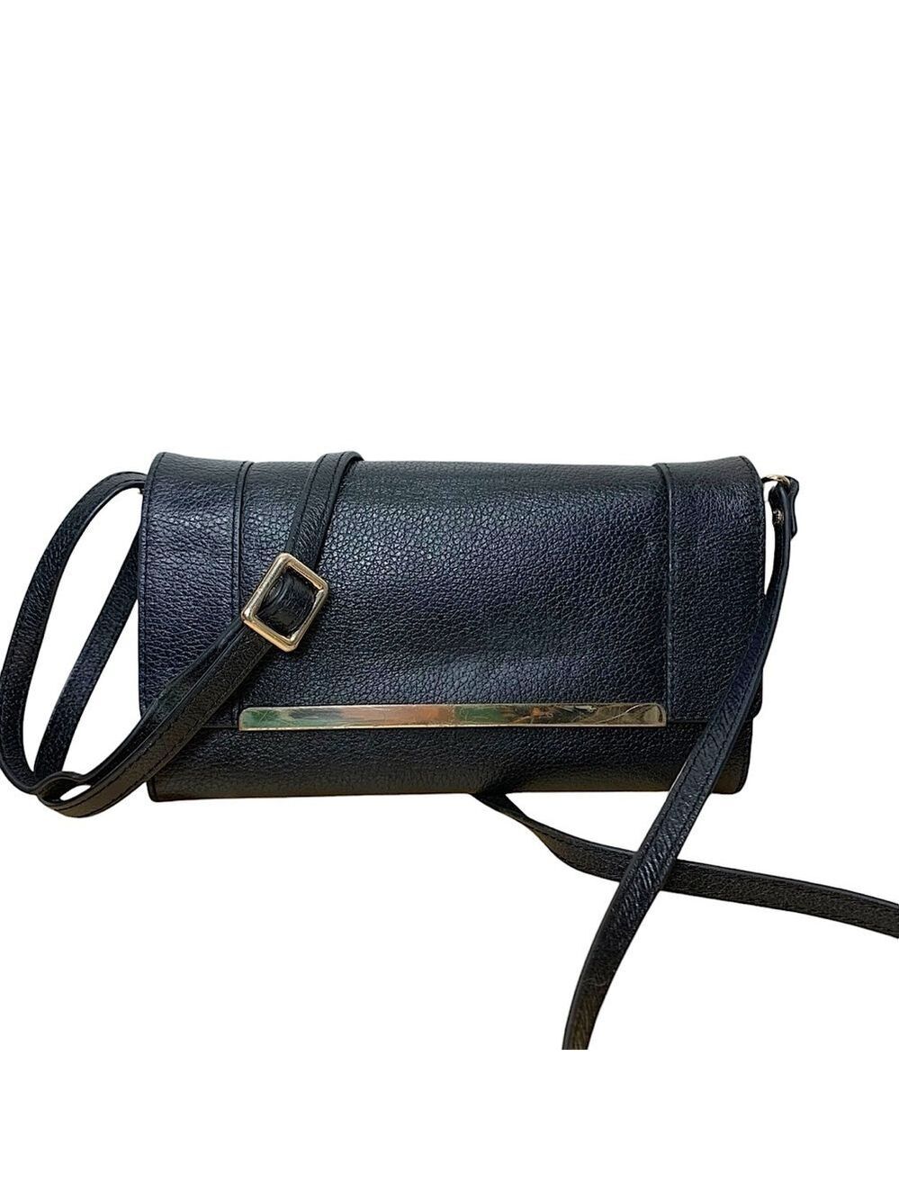 Danier Black Leather Crossbody Wallet Black Ajustable Strap Compartmentalize Bag